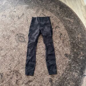 lulu capri leggings